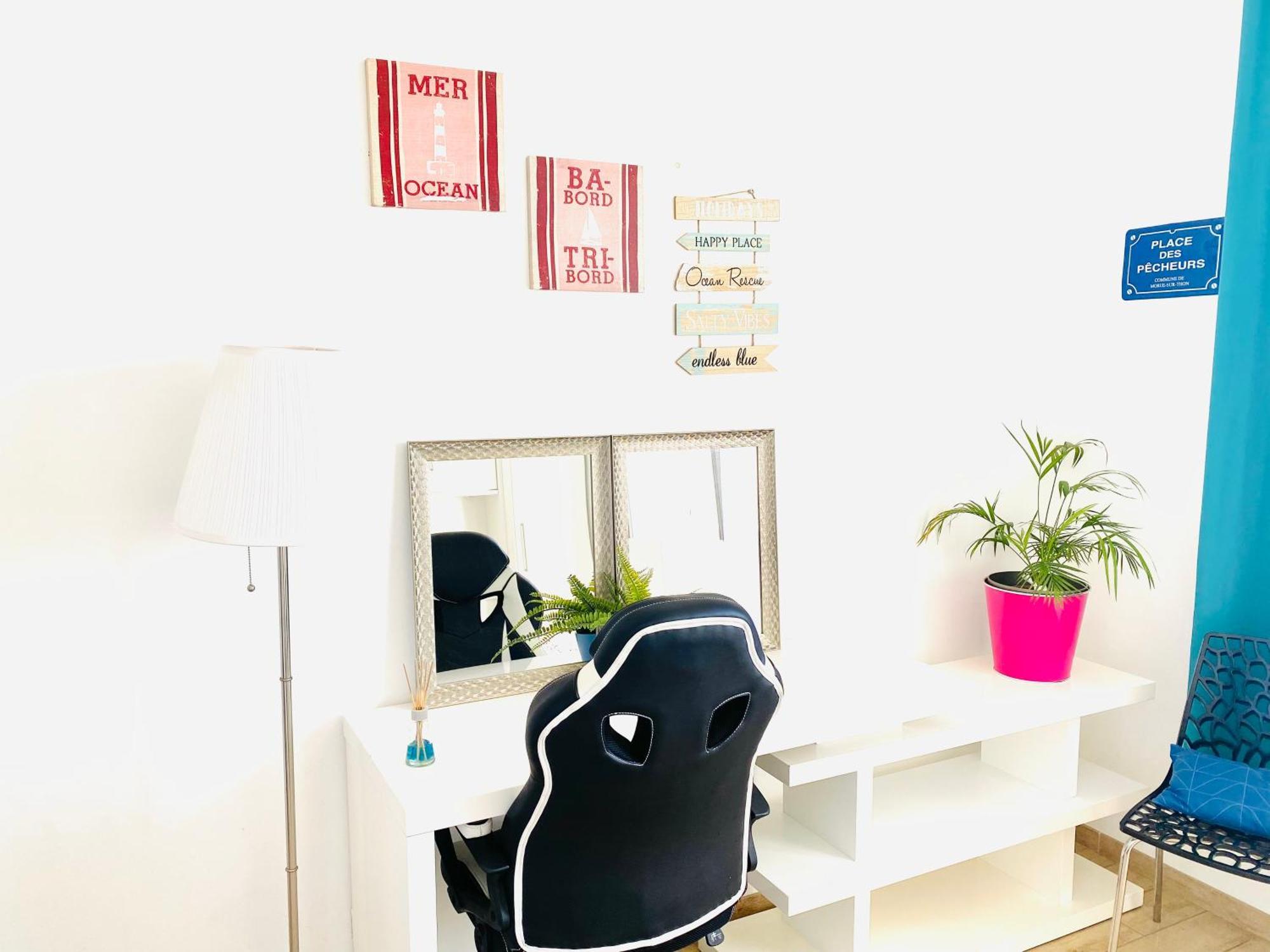 MAGNIFIQUE APPART 102 m2 ART/DÉCO AU BORD DE L'EAU Sète Esterno foto
