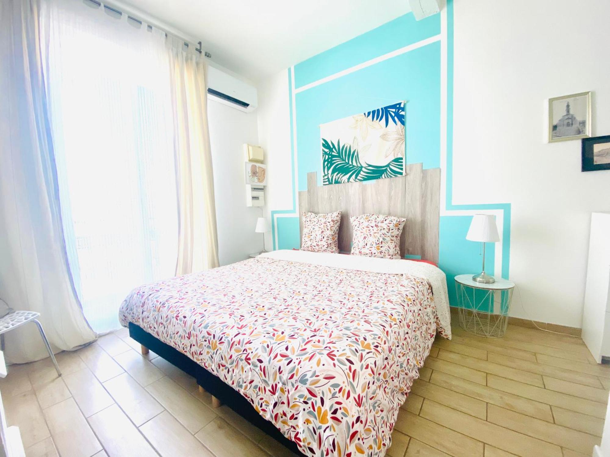 MAGNIFIQUE APPART 102 m2 ART/DÉCO AU BORD DE L'EAU Sète Esterno foto